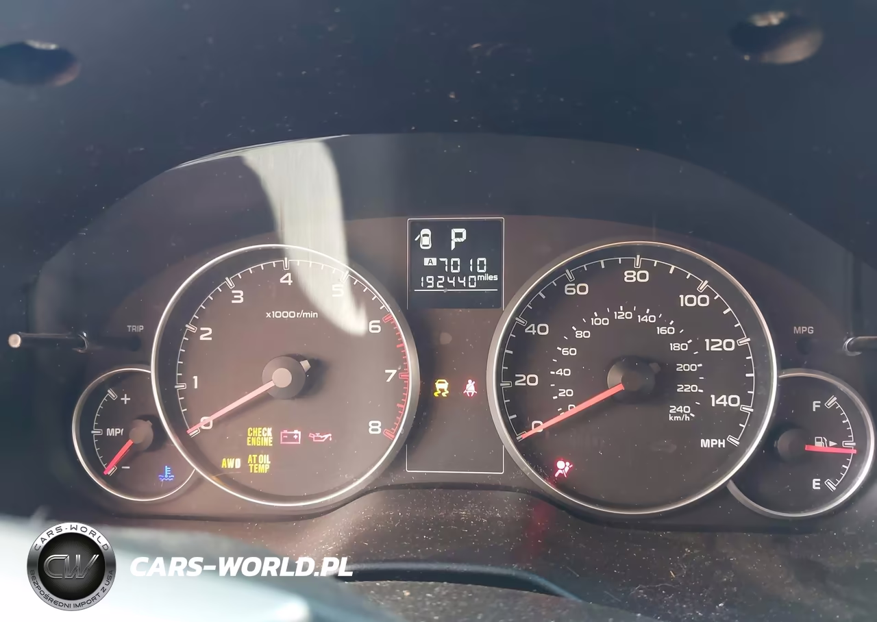 2014 Subaru Outback 2.5I Premium VIN:4S4BRBECXE3243989 - 7