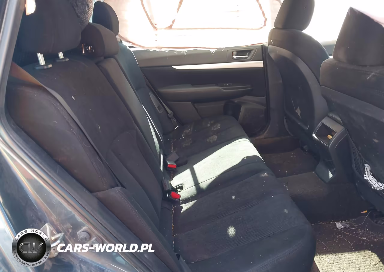 2014 Subaru Outback 2.5I Premium VIN:4S4BRBECXE3243989 - 8