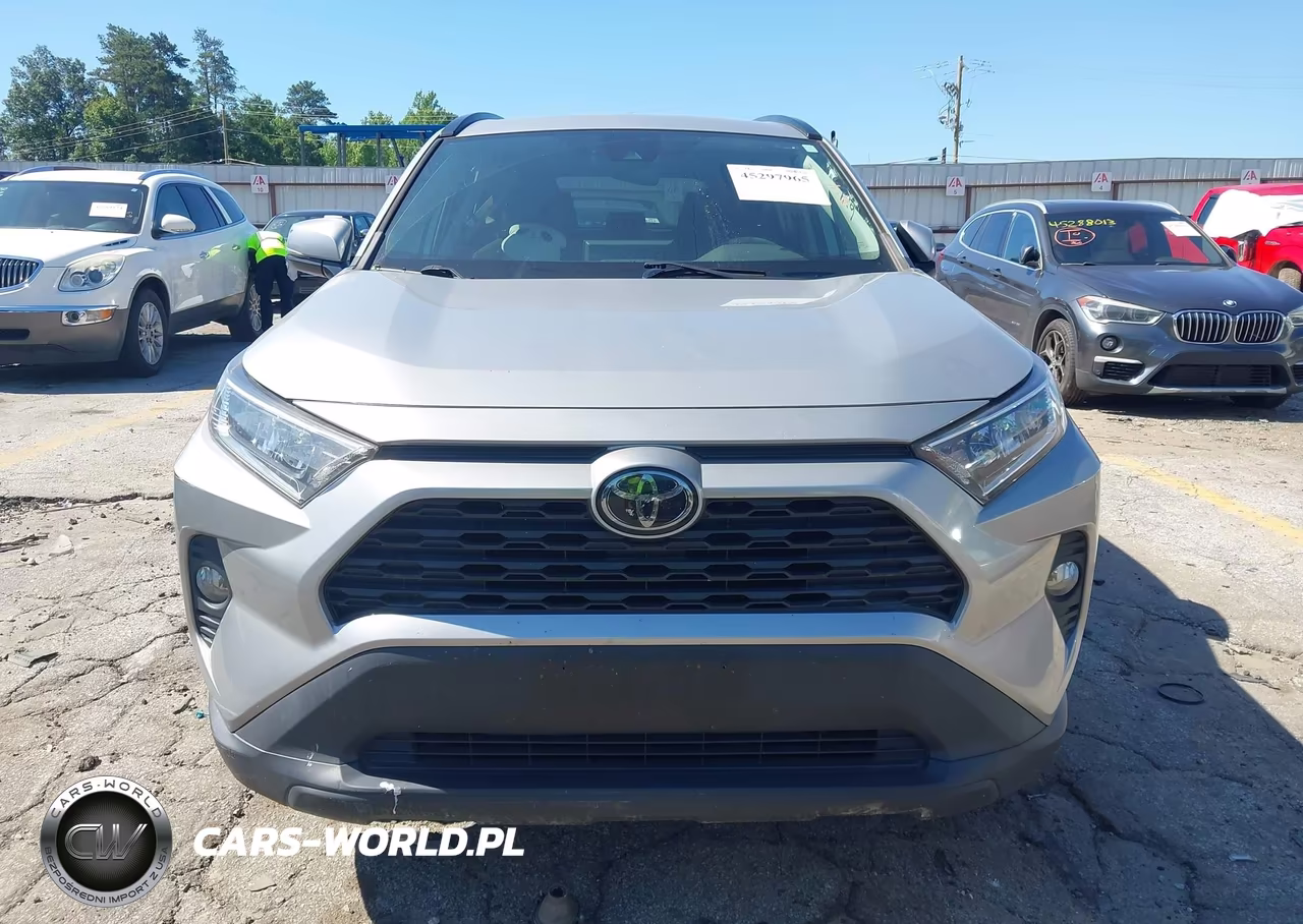 2020 Toyota Rav4 Xle VIN:2T3P1RFV1LW136723 - 12