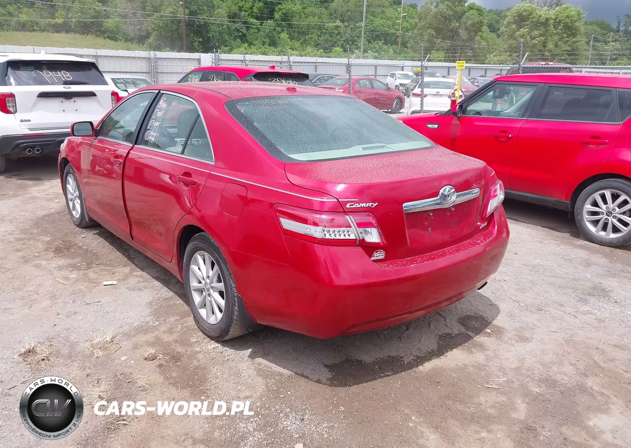 2010 Toyota Camry Xle VIN:4T4BF3EK2AR079377 - 3