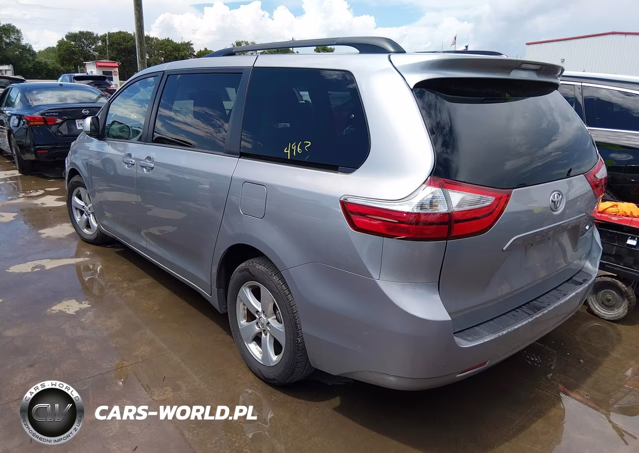 2017 Toyota Sienna Le 8 Passenger VIN:5TDKZ3DC8HS844963 - 3
