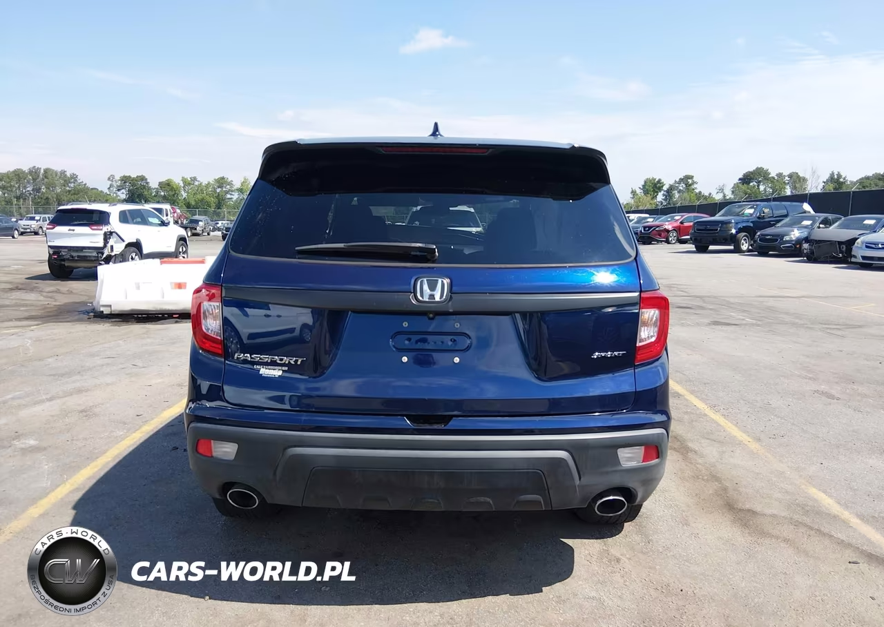 2019 Honda Passport Sport VIN:5FNYF7H20KB004098 - 17