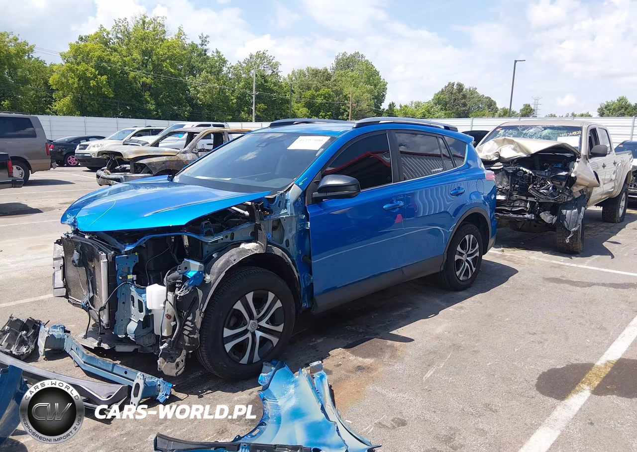 2017 Toyota Rav4 Le VIN:JTMZFREV6HJ102844 - 2