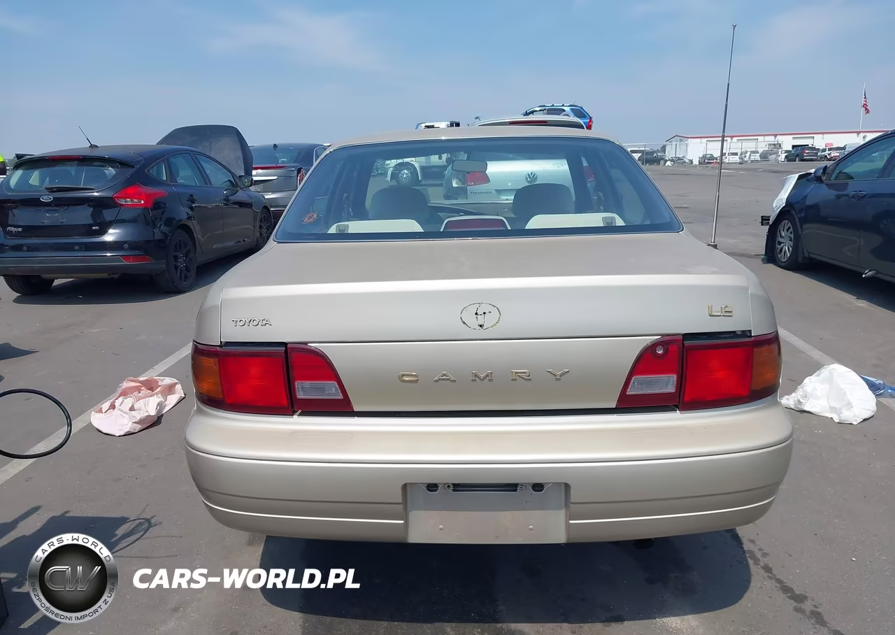1996 Toyota Camry Dx-Le-Xle VIN:4T1BG12K4TU796317 - 16
