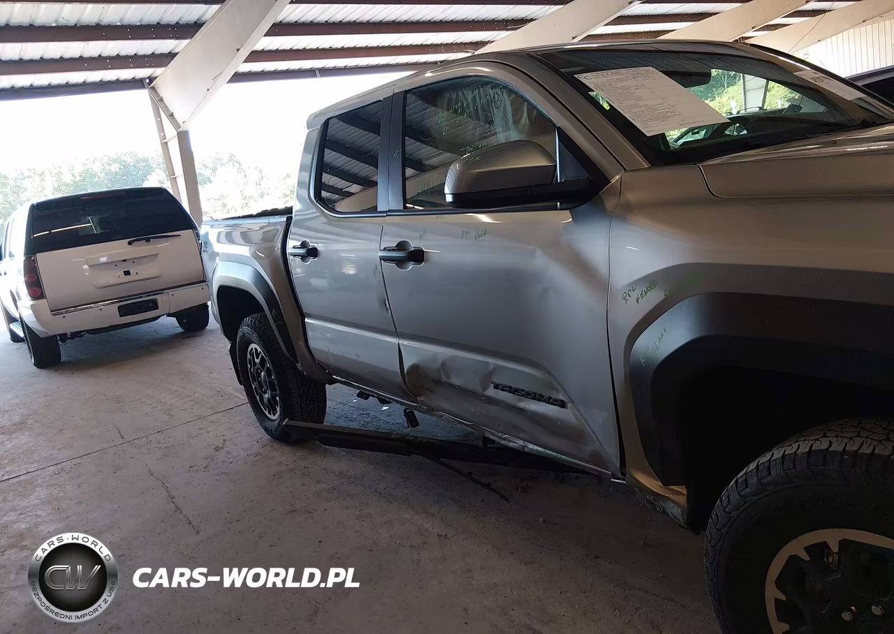2025 Toyota Tacoma Trd Off Road VIN:3TMLB5JN4SM175141 - 6