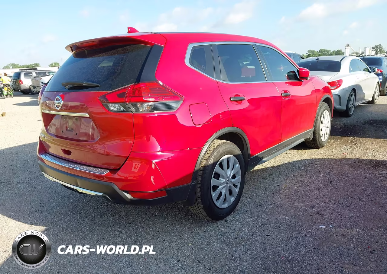 2017 Nissan Rogue S VIN:JN8AT2MT5HW391008 - 4