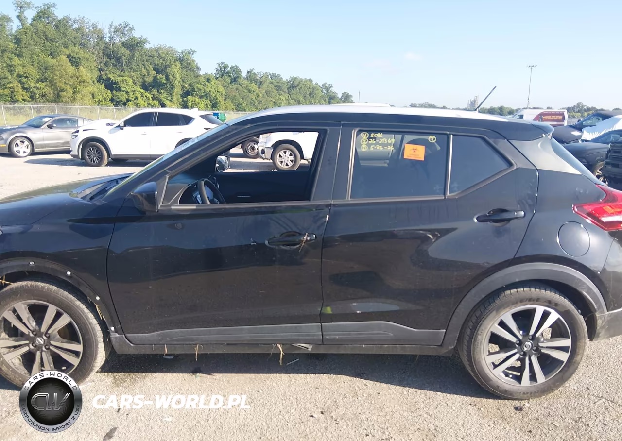 2019 Nissan Kicks Sv VIN:3N1CP5CU2KL565086 - 14