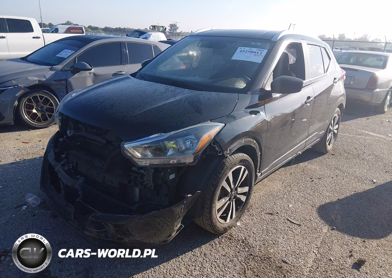2019 Nissan Kicks Sv VIN:3N1CP5CU2KL565086 - 2