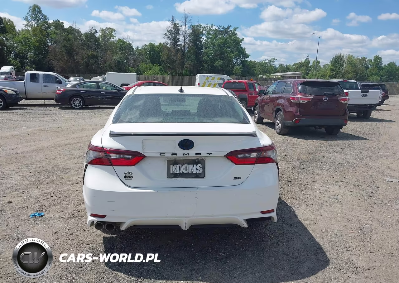 2022 Toyota Camry Nightshade Edition Hybrid VIN:4T1T31AK3NU037176 - 16