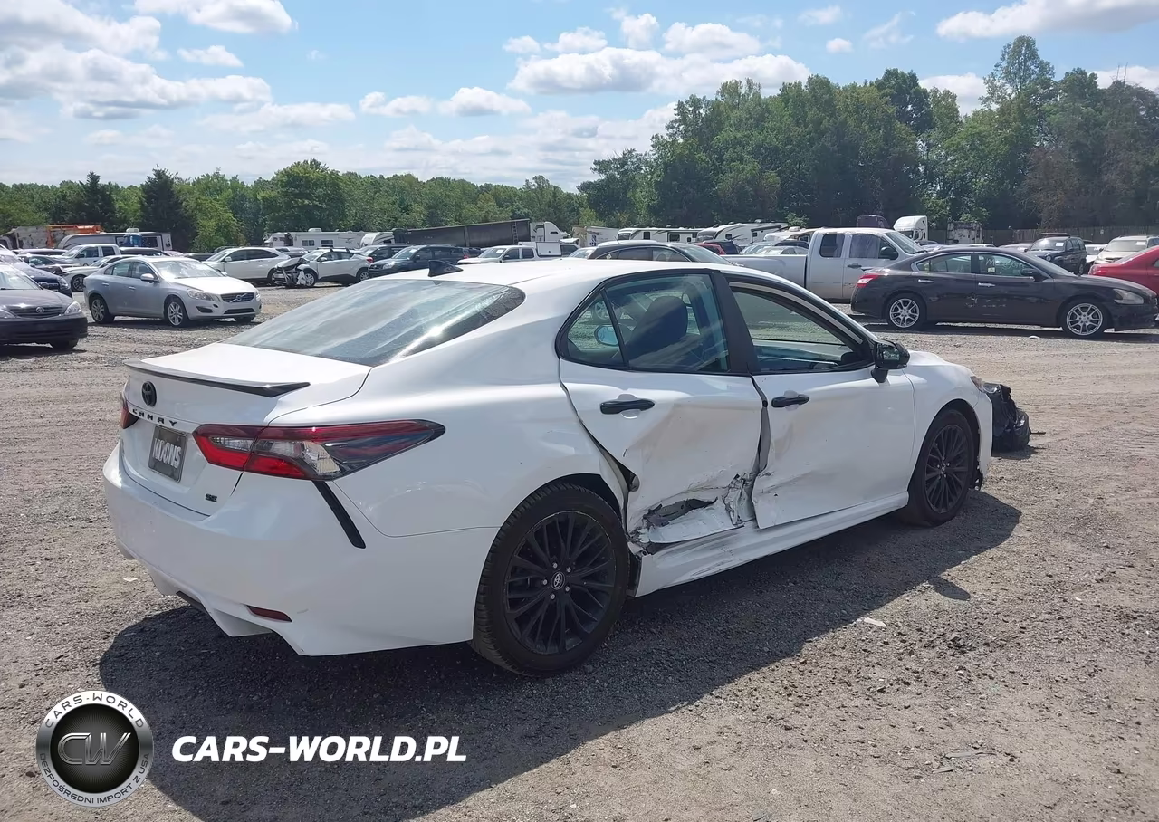 2022 Toyota Camry Nightshade Edition Hybrid VIN:4T1T31AK3NU037176 - 4