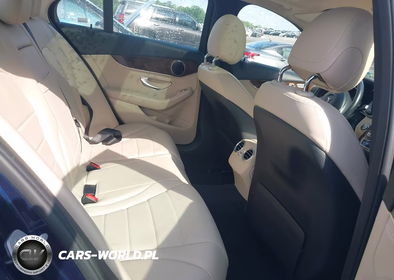 2016 Mercedes-Benz C 300 4Matic VIN:55SWF4KB7GU140281 - 8