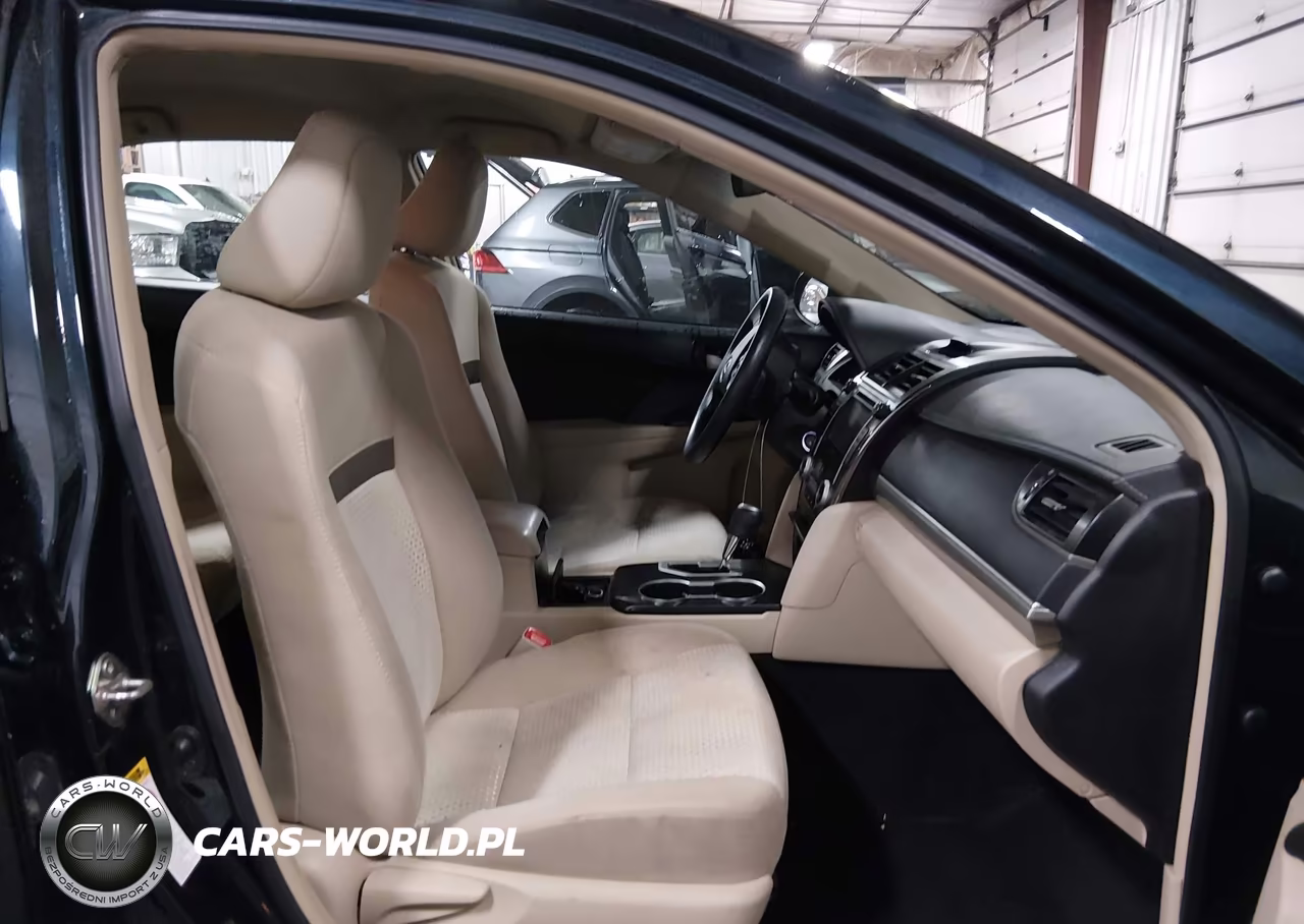 2014 Toyota Camry Le VIN:4T4BF1FK1ER442583 - 5