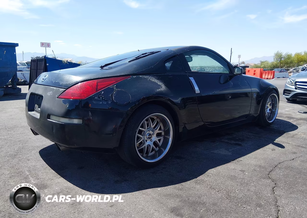 2005 Nissan 350Z Touring VIN:JN1AZ34E45M651264 - 4