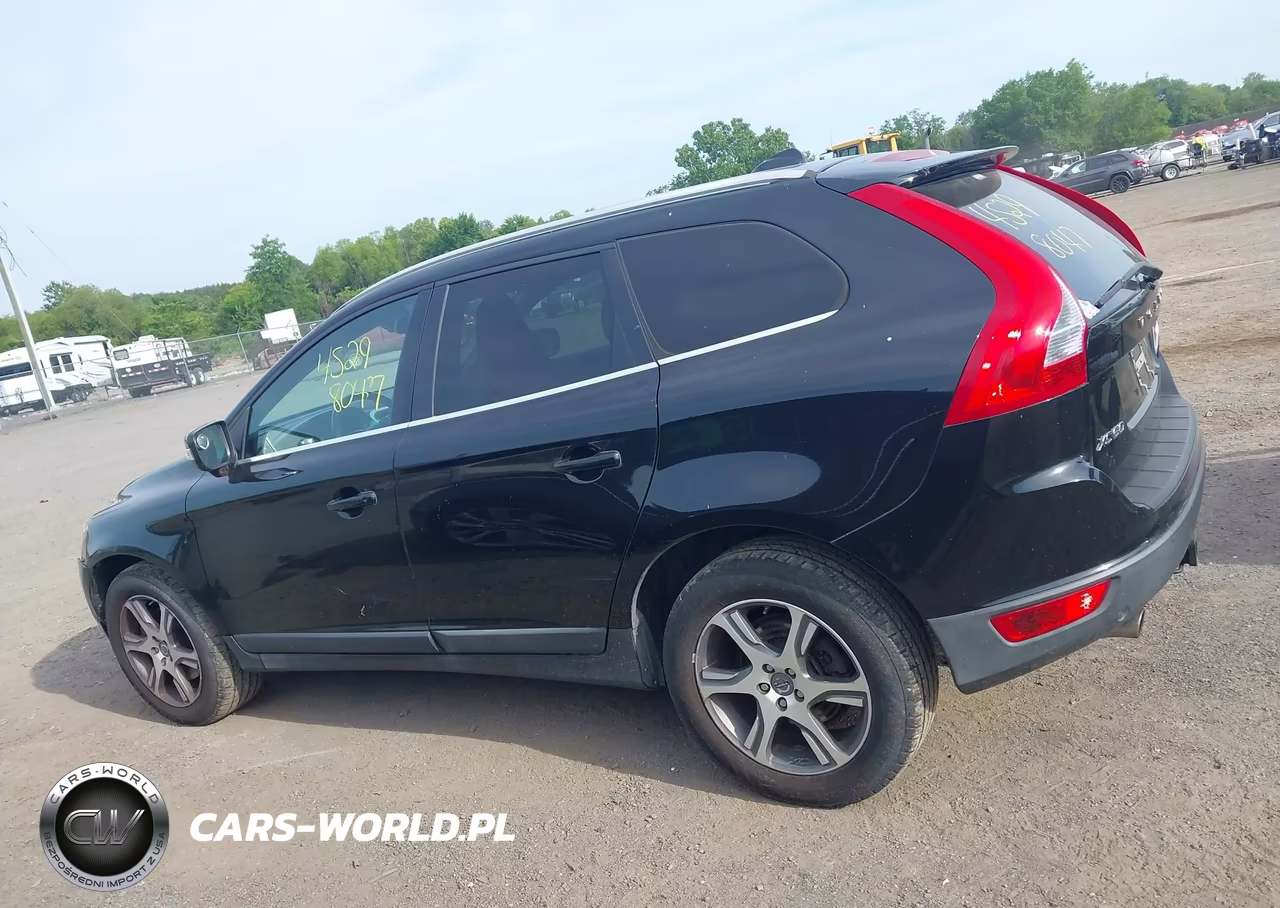 2011 Volvo Xc60 T6-T6 R-Design VIN:YV4902DZXB2192107 - 14