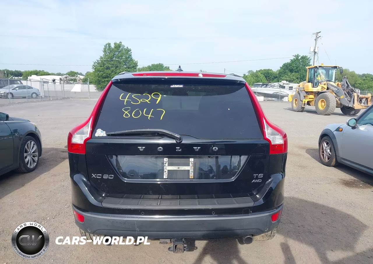 2011 Volvo Xc60 T6-T6 R-Design VIN:YV4902DZXB2192107 - 16