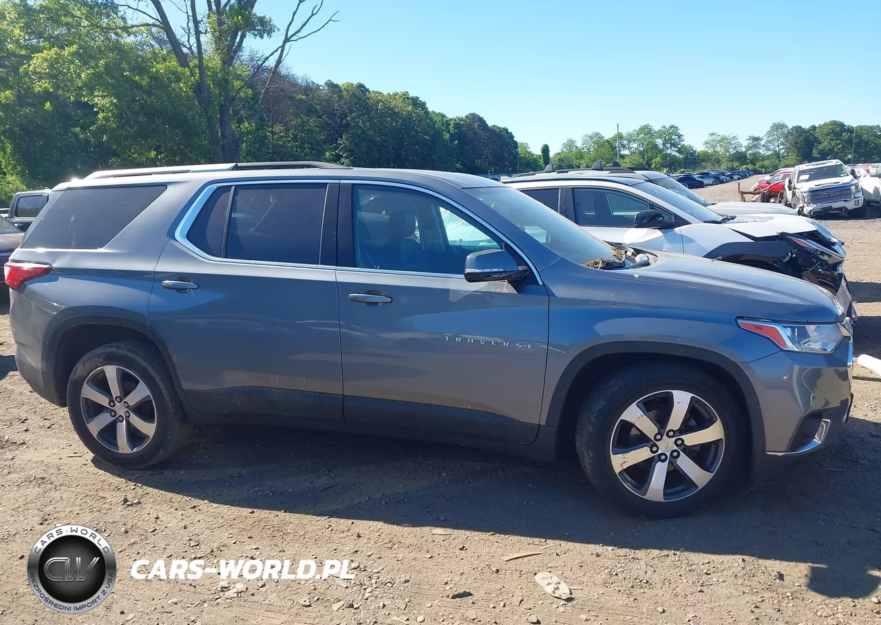 2018 Chevrolet Traverse 3Lt VIN:1GNEVHKW1JJ160284 - 13