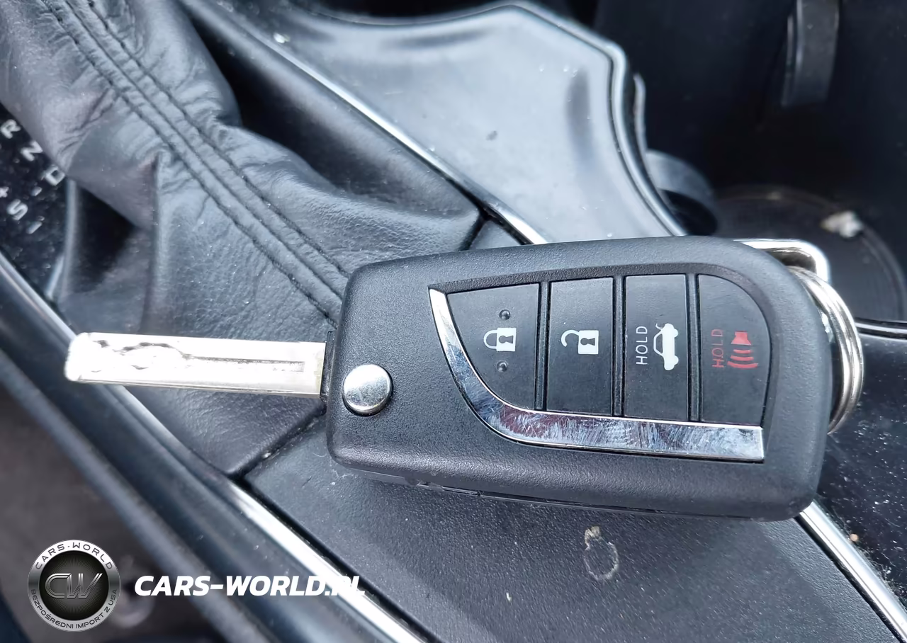 2019 Toyota Camry Le VIN:4T1B11HK4KU256554 - 11