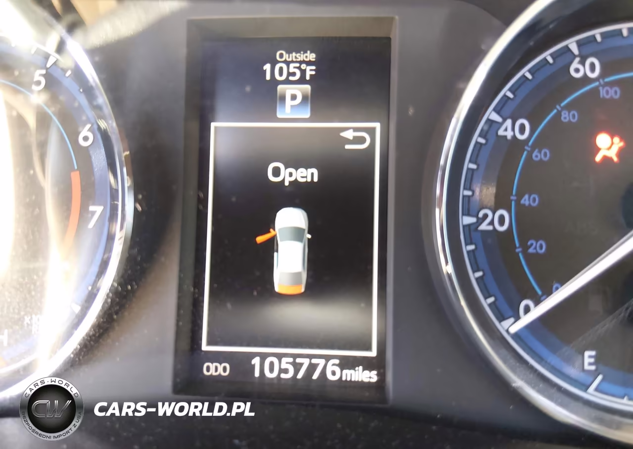 2018 Toyota Corolla Se VIN:2T1BURHE8JC100310 - 14