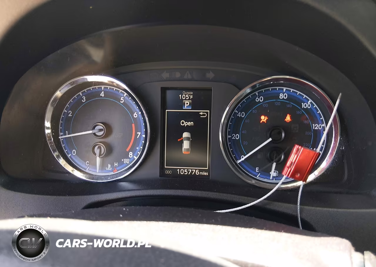 2018 Toyota Corolla Se VIN:2T1BURHE8JC100310 - 7