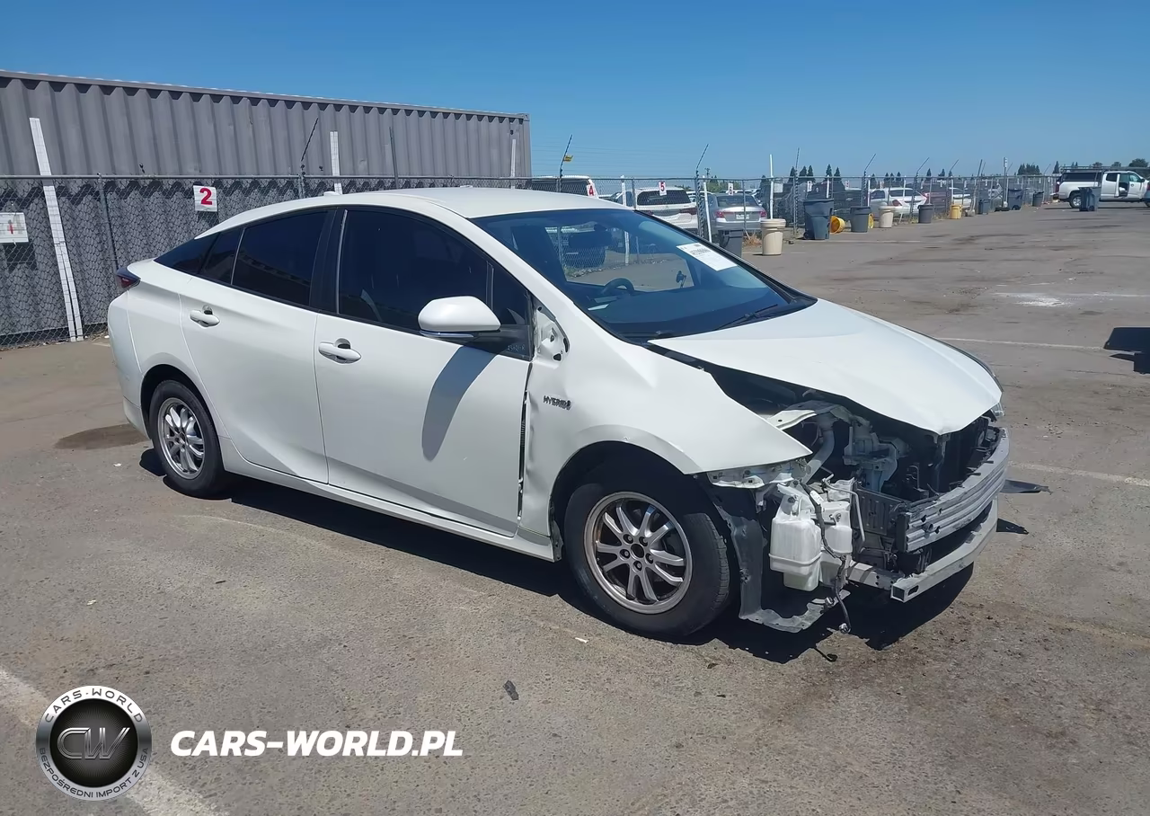 2016 Toyota Prius Two – zdjęcie 1 z 17