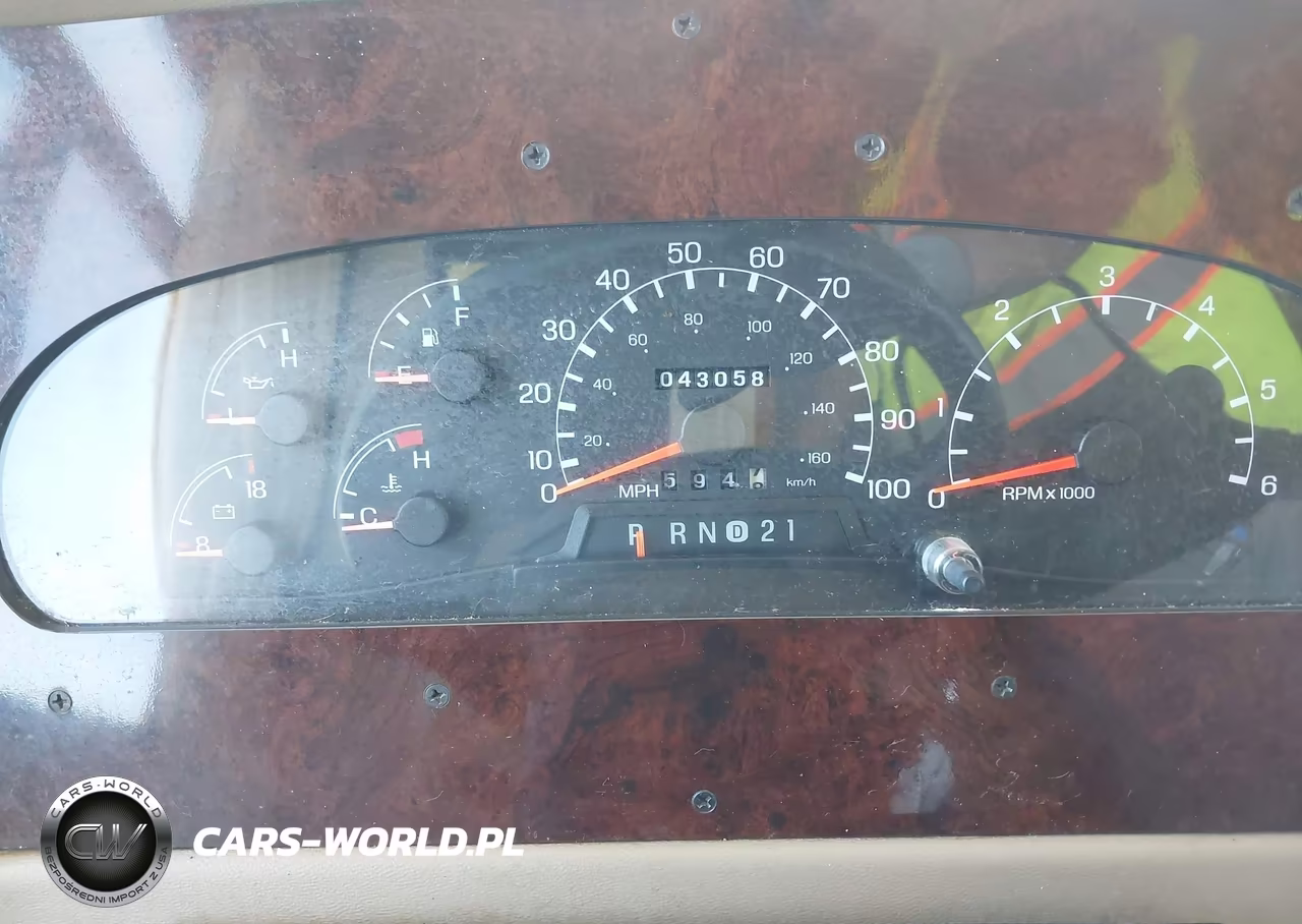 2004 Ford F550 Super Duty Stripped Chass VIN:1F6NF53SX40A08341 - 7