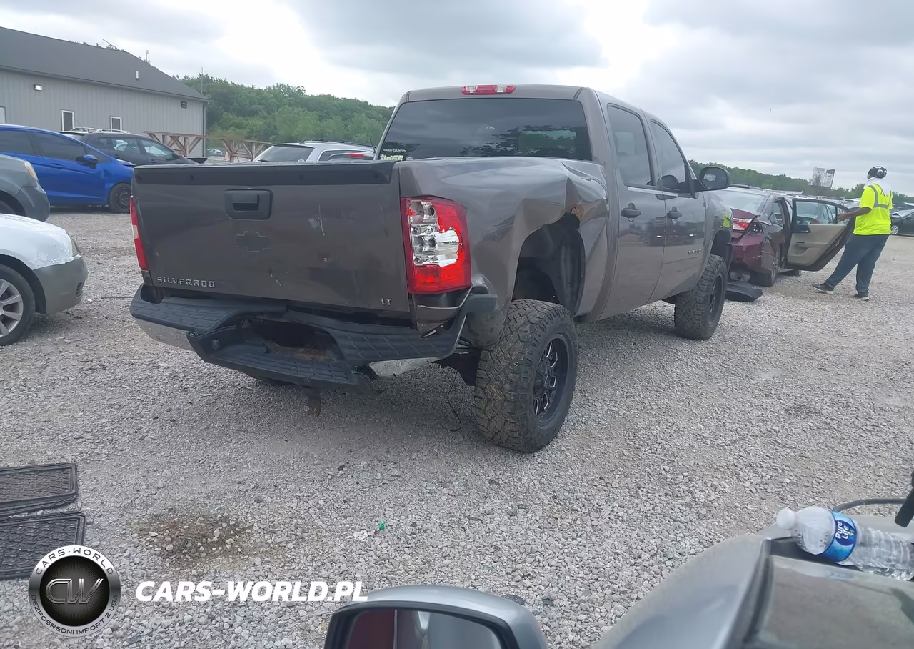 2008 Chevrolet Silverado 1500 Lt1 VIN:2GCEC13J381323255 - 4