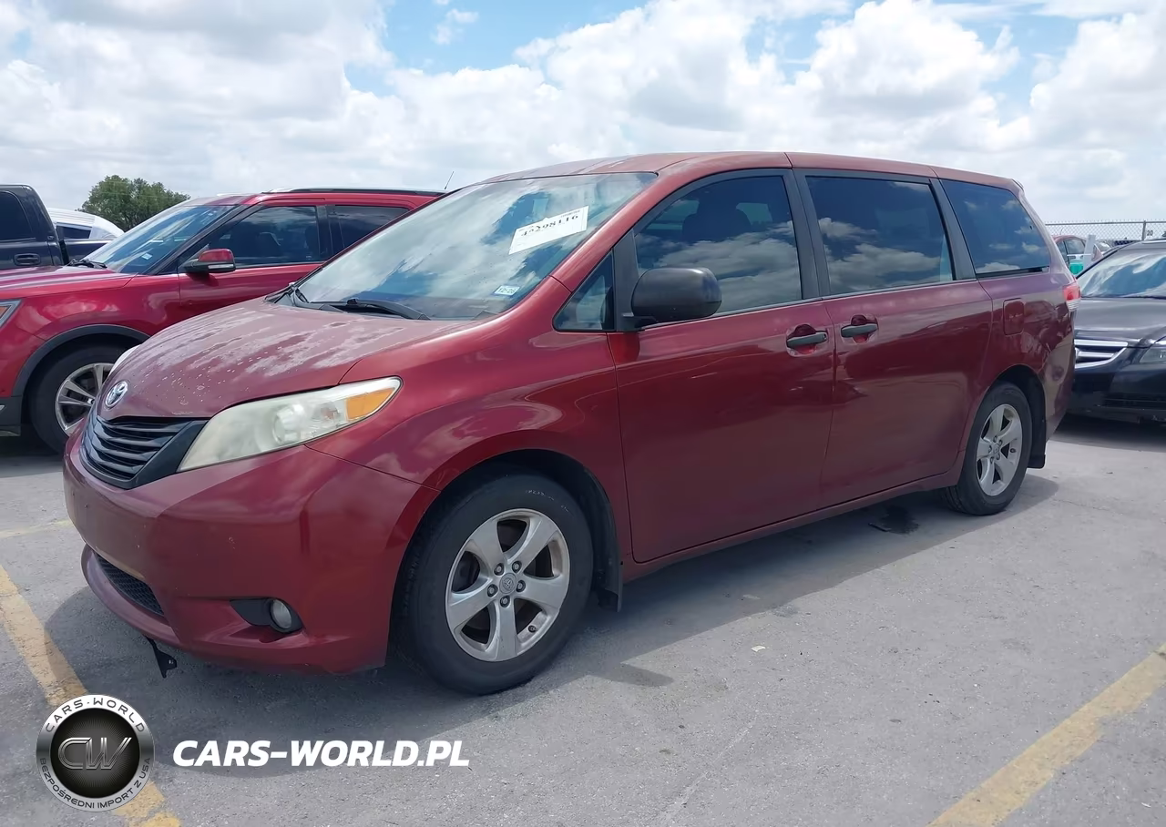 2011 Toyota Sienna Base V6 VIN:5TDZK3DC8BS132740 - 2
