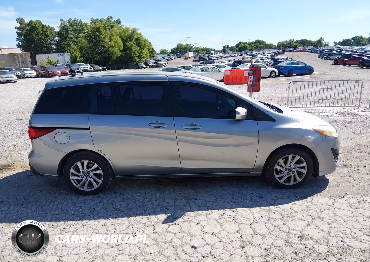 2013 Mazda Mazda5 Sport VIN:JM1CW2BL2D0146310 - 13