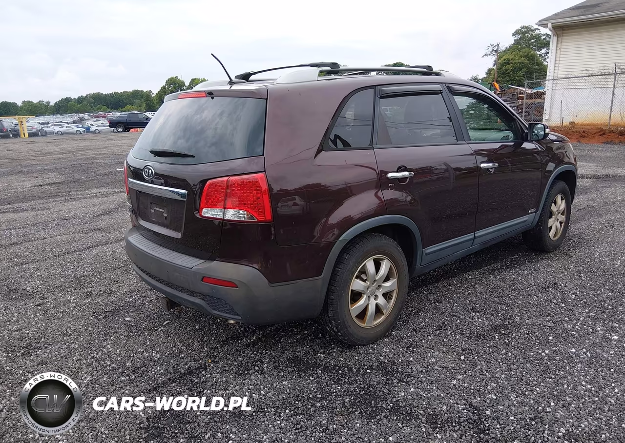 2012 Kia Sorento Lx VIN:5XYKTDA60CG271794 - 4