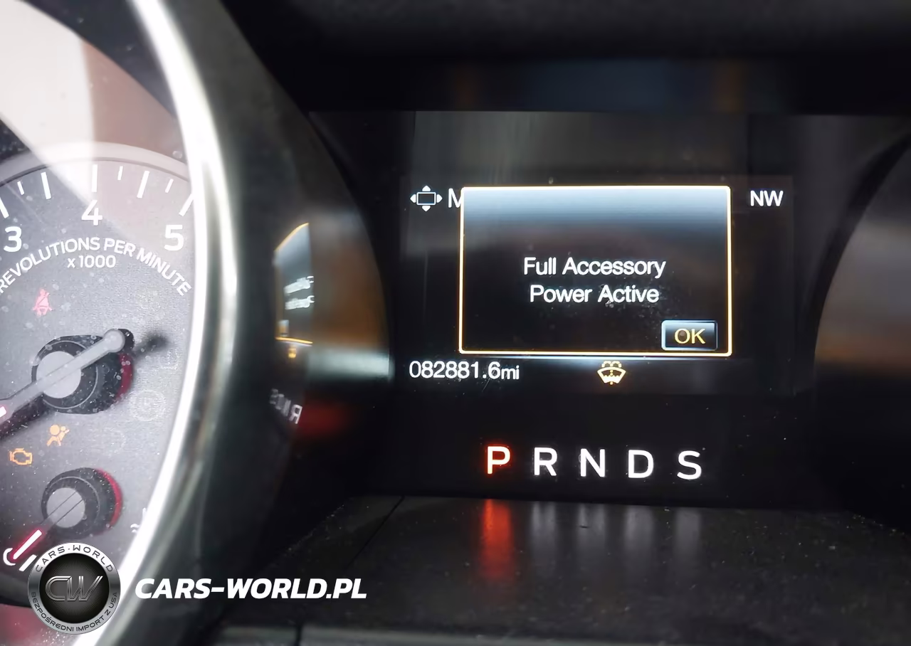 2019 Ford Mustang Ecoboost Premium VIN:1FATP8UH8K5104481 - 16