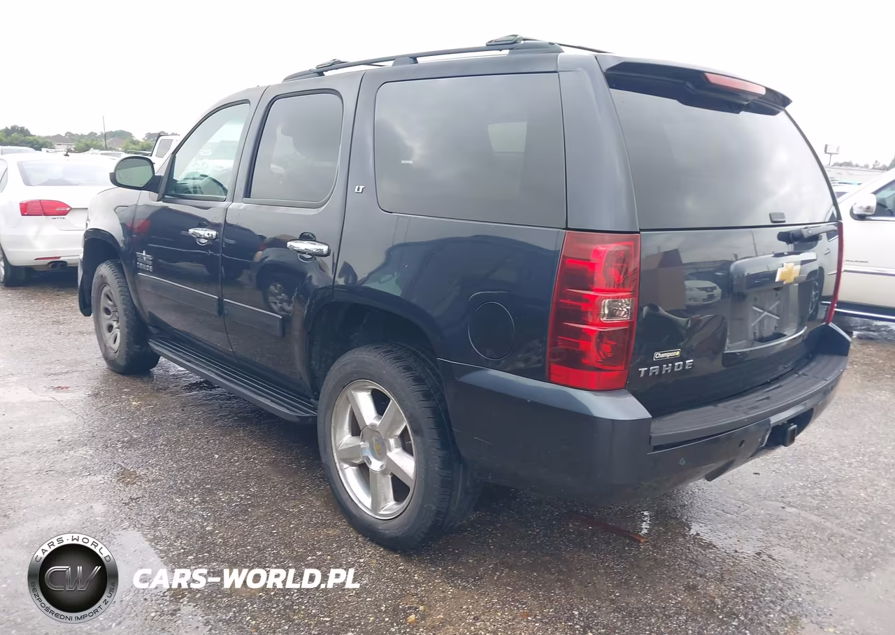 2013 Chevrolet Tahoe Lt VIN:1GNSCBE02DR205932 - 3