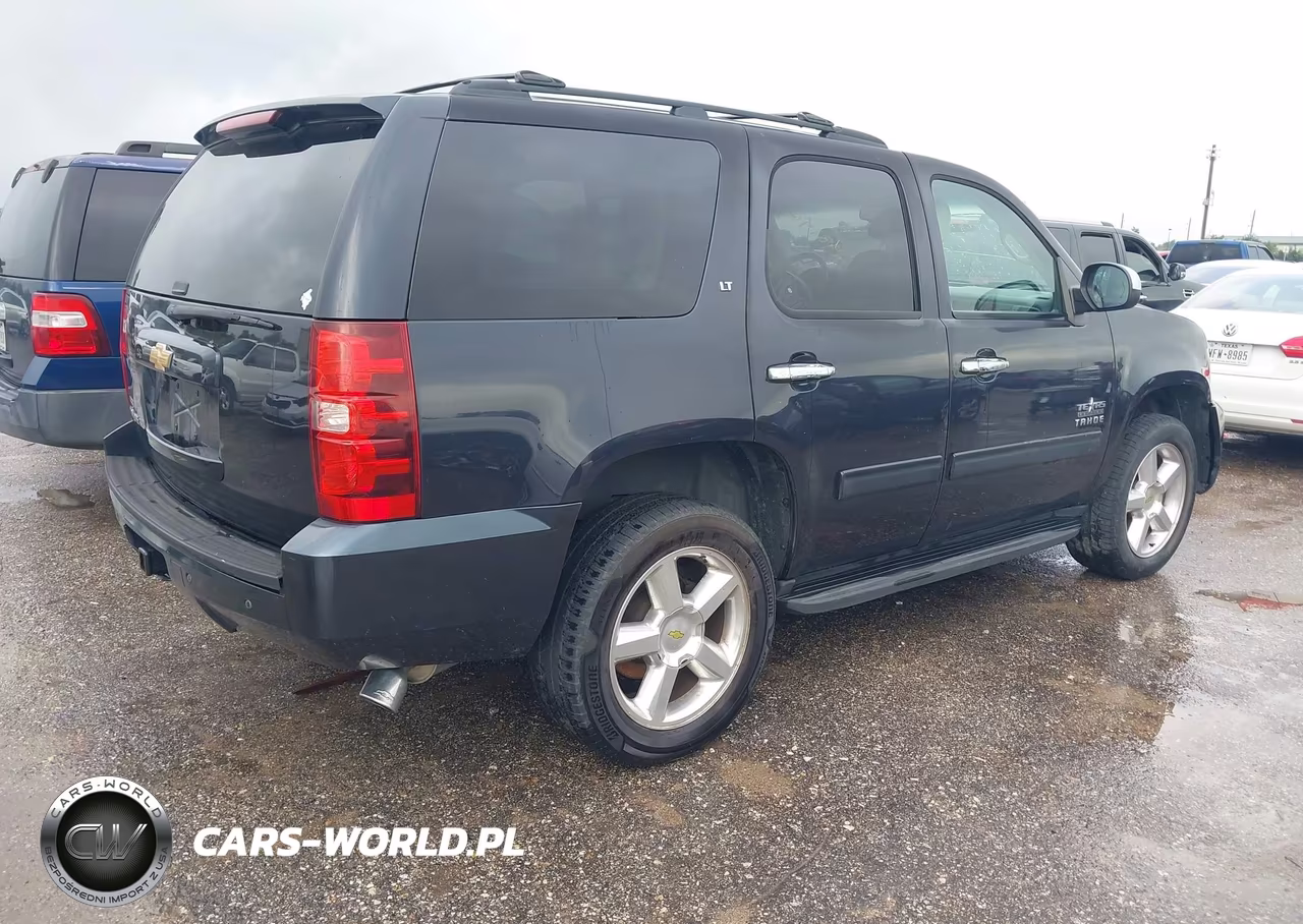 2013 Chevrolet Tahoe Lt VIN:1GNSCBE02DR205932 - 4