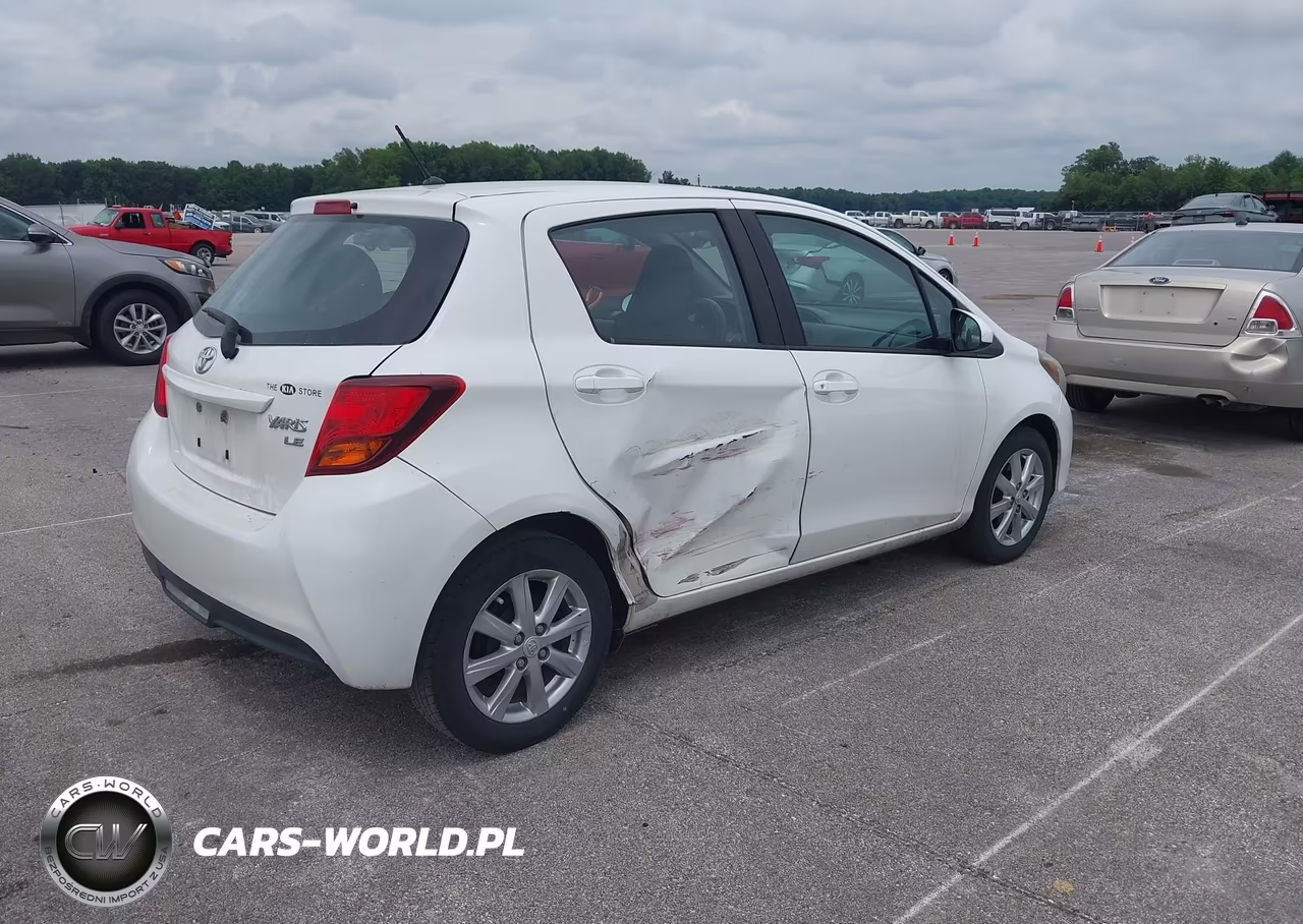 2015 Toyota Yaris Le VIN:VNKKTUD38FA030322 - 4