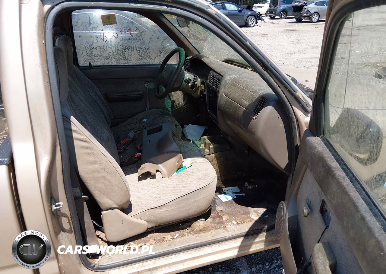 1999 Toyota Tacoma VIN:4TANL42N5XZ453691 - 5