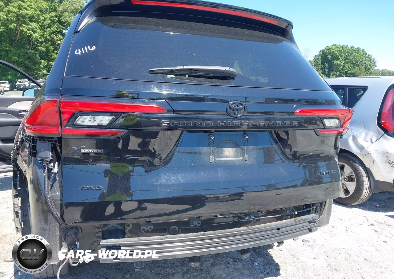 2024 Toyota Grand Highlander Limited VIN:5TDAAAB59RS013971 - 6