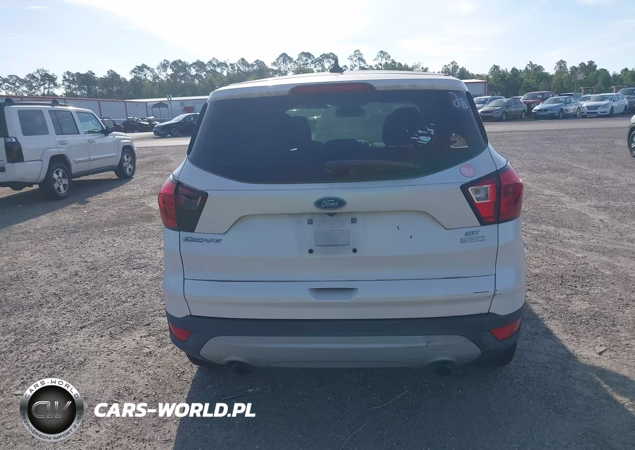 2019 Ford Escape Se VIN:1FMCU0GDXKUA06079 - 16
