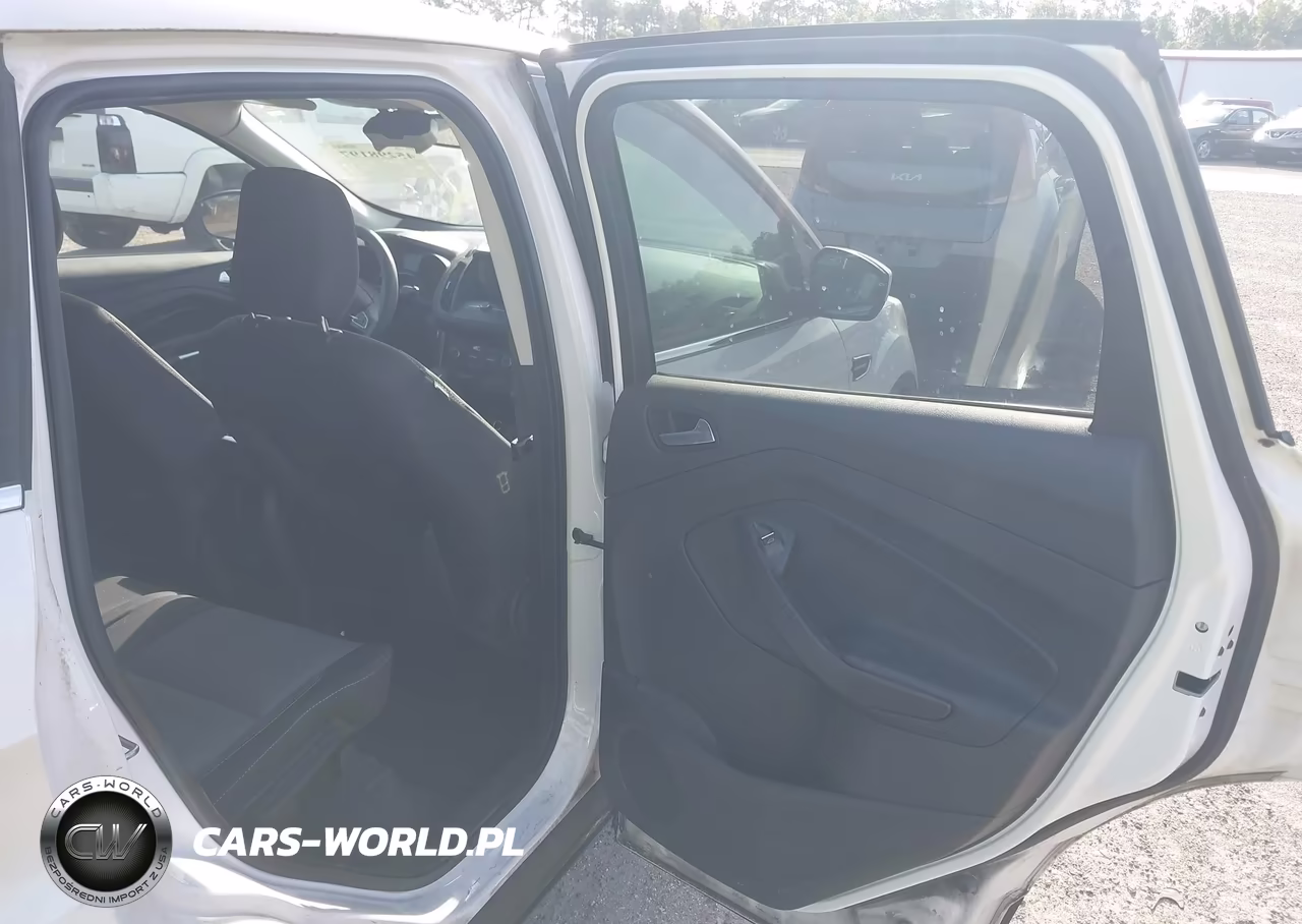2019 Ford Escape Se VIN:1FMCU0GDXKUA06079 - 8