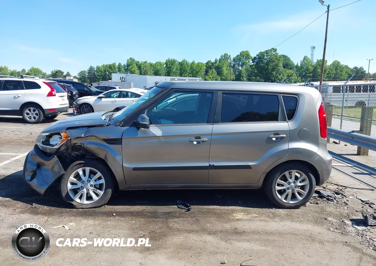 2012 Kia Soul + VIN:KNDJT2A64C7384029 - 14