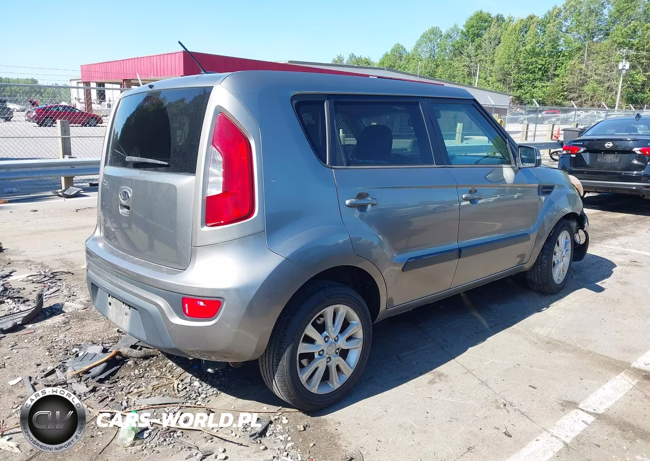 2012 Kia Soul + VIN:KNDJT2A64C7384029 - 4