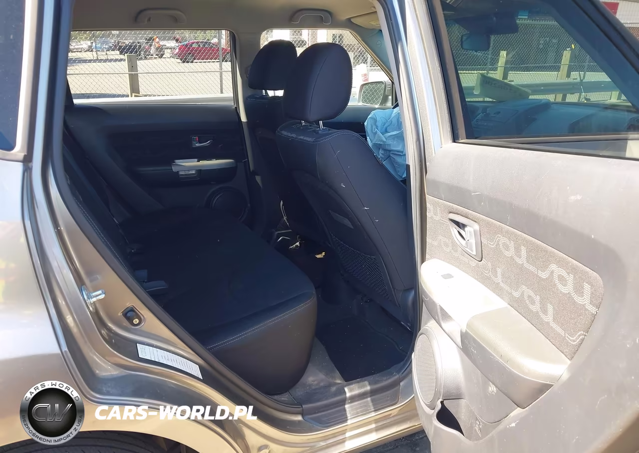2012 Kia Soul + VIN:KNDJT2A64C7384029 - 8