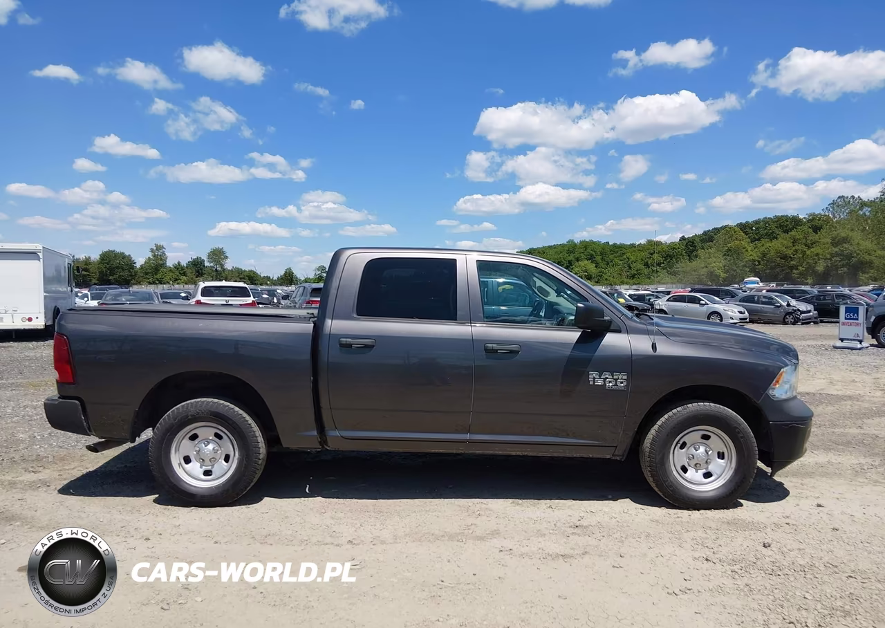 2019 Ram 1500 Classic VIN:1C6RR7KG8KS660396 - 13
