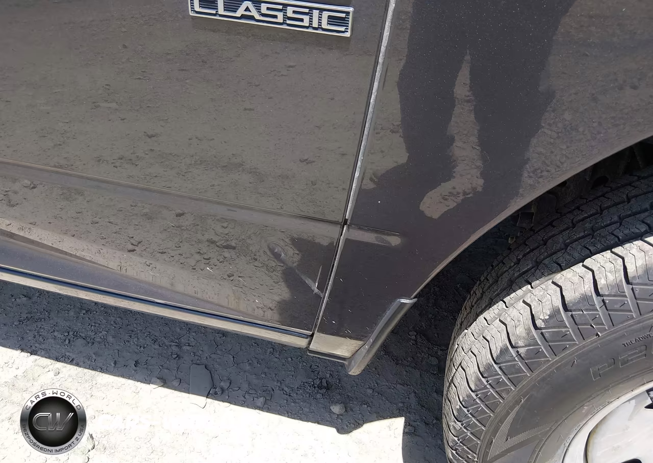 2019 Ram 1500 Classic VIN:1C6RR7KG8KS660396 - 6