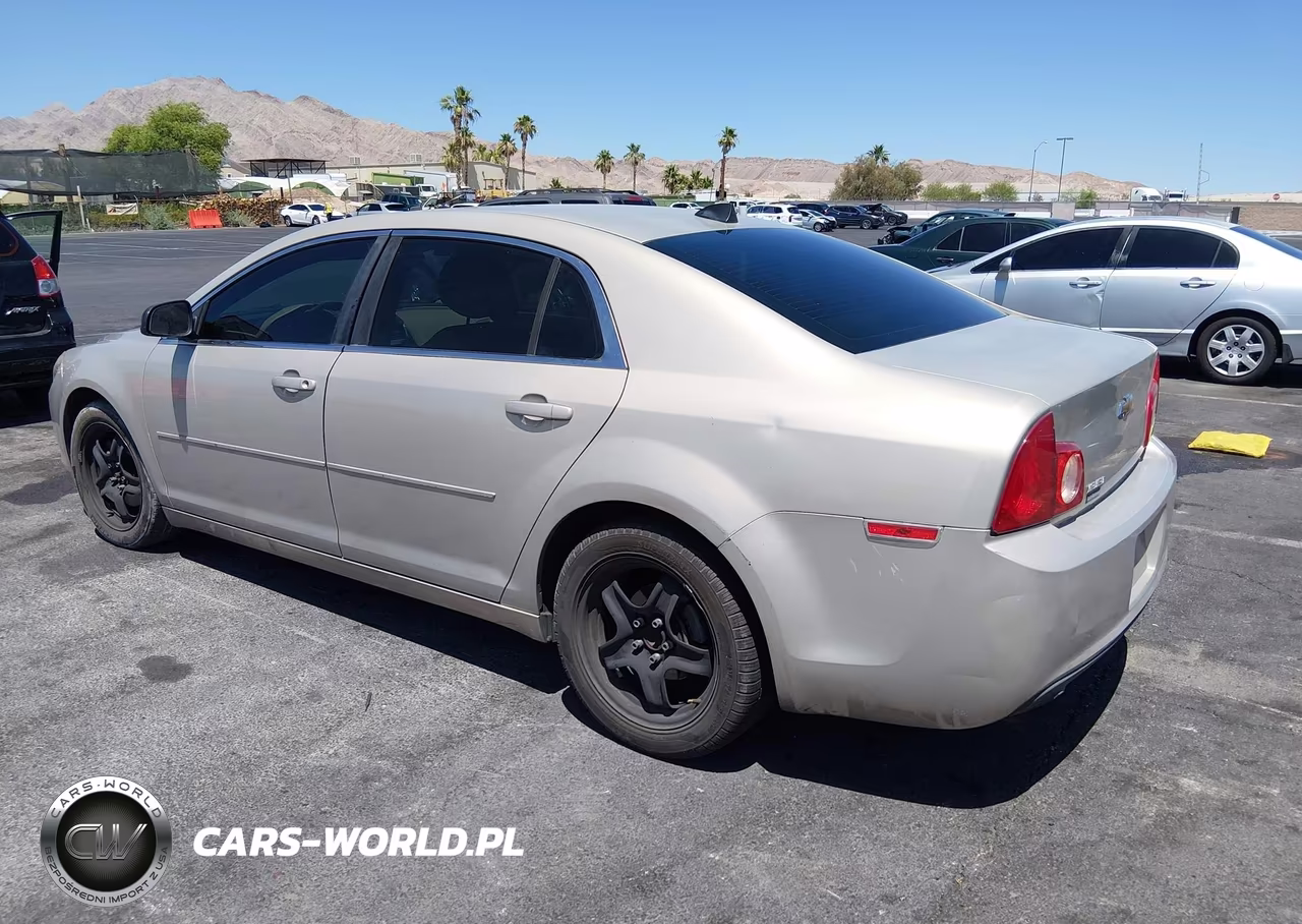 2012 Chevrolet Malibu Ls VIN:1G1ZB5E05CF113217 - 3