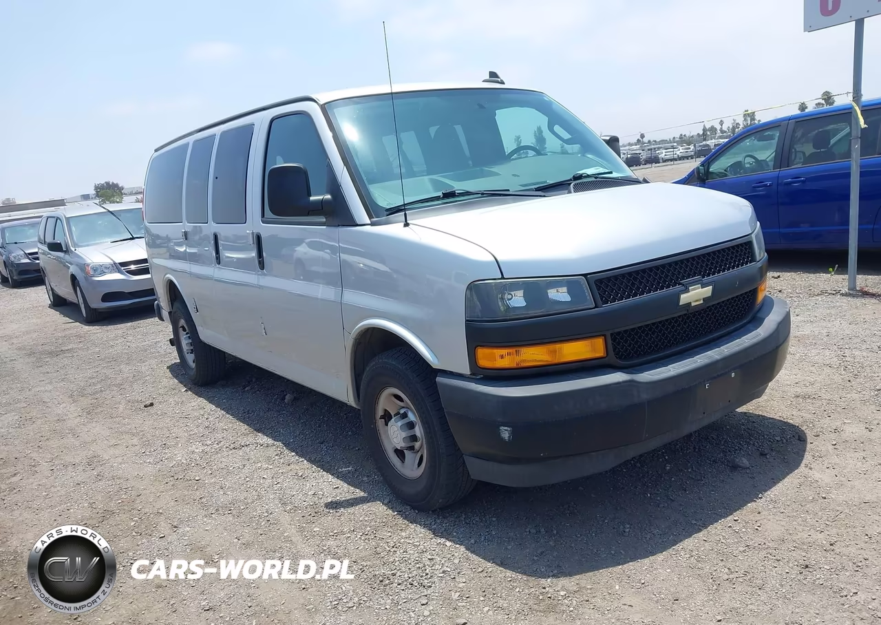 2018 Chevrolet Express 2500 Ls – zdjęcie 1 z 19