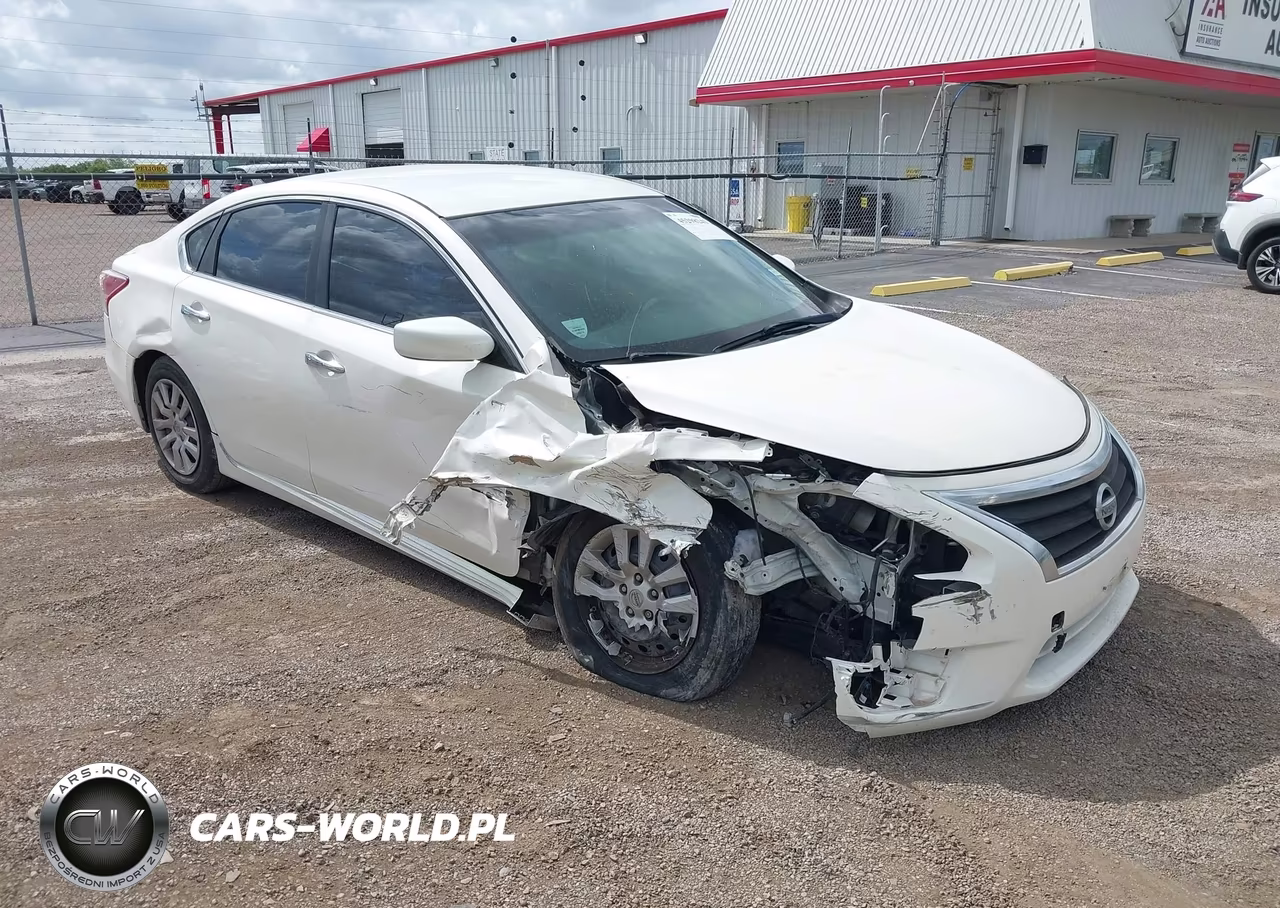 2013 Nissan Altima 2.5 S – zdjęcie 1 z 16