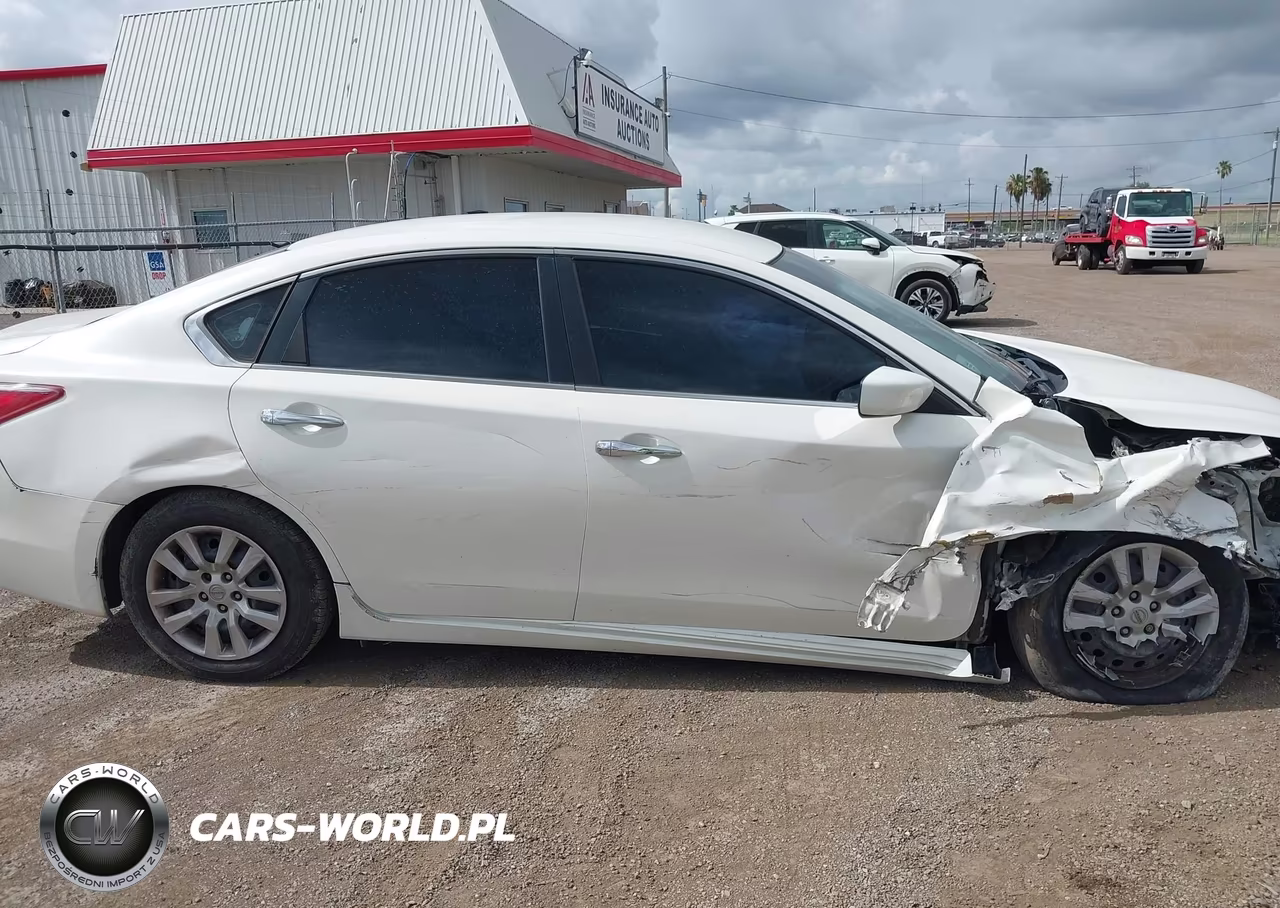 2013 Nissan Altima 2.5 S VIN:1N4AL3AP3DC283691 - 13