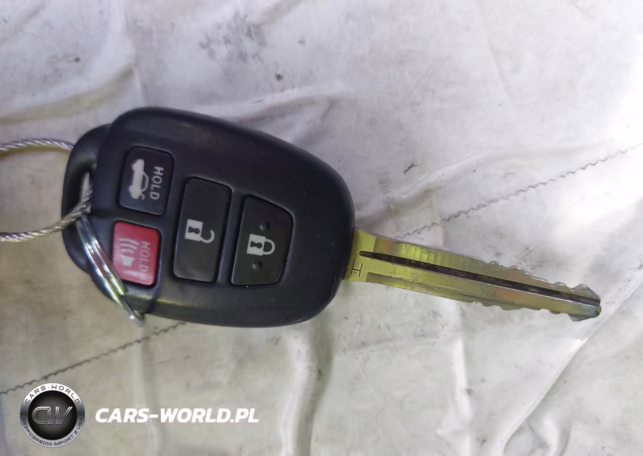 2016 Toyota Corolla Le Plus VIN:5YFBURHE5GP400282 - 11