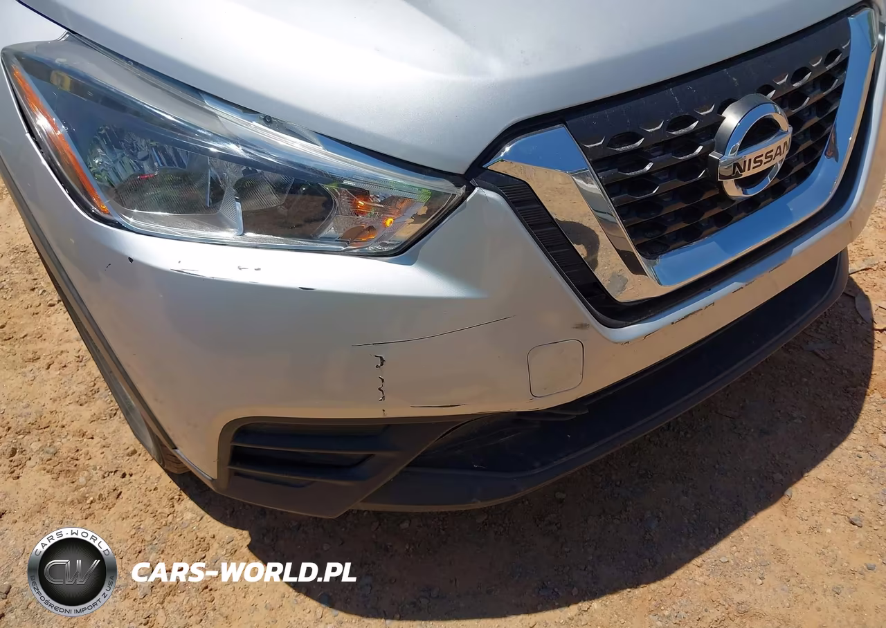 2019 Nissan Kicks S VIN:3N1CP5CU2KL471208 - 6