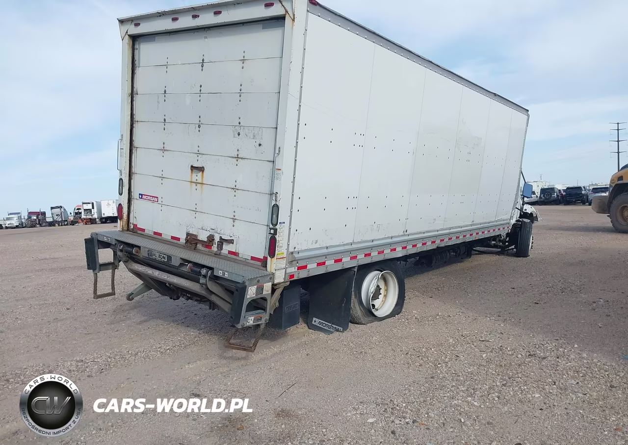 2017 Freightliner M2 106 VIN:1FVACWDT5HHHX3473 - 4