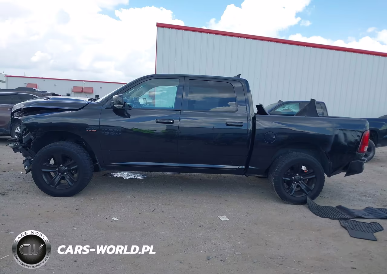 2016 Ram 1500 Sport VIN:1C6RR7MT7GS281391 - 15